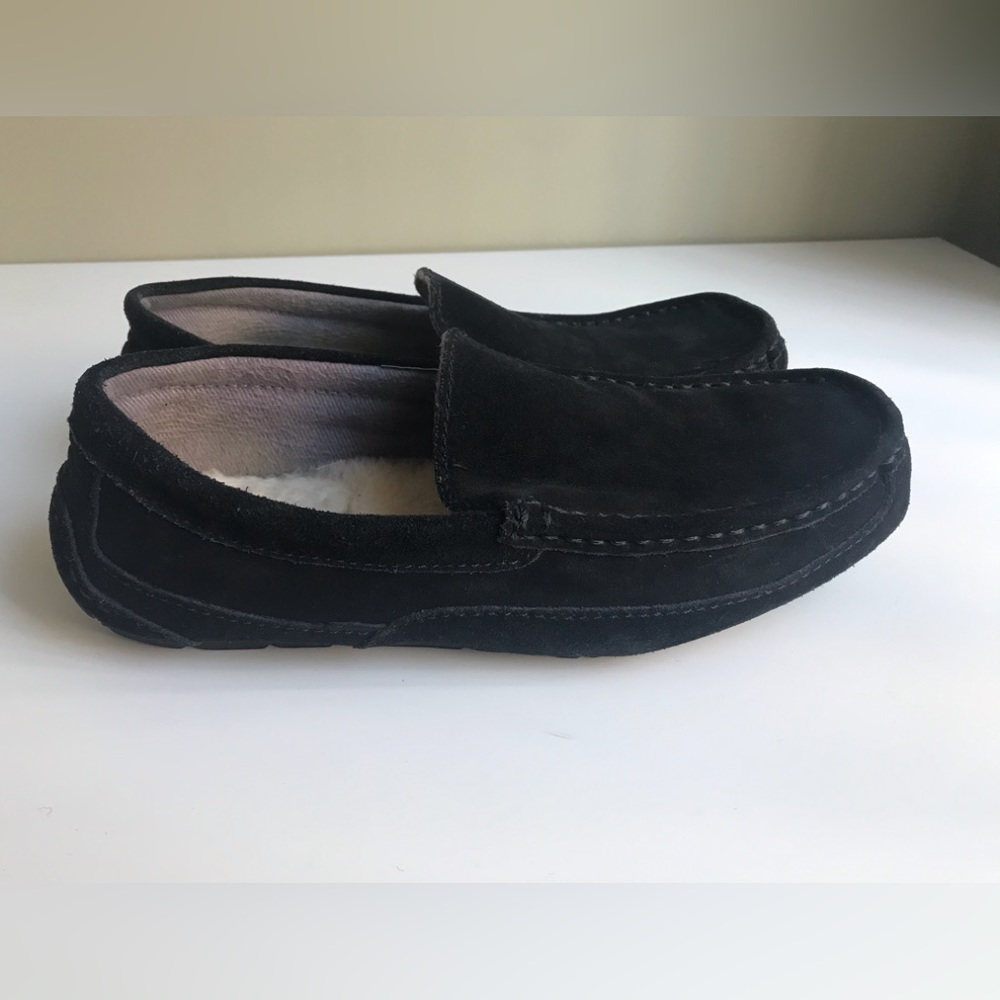 UGG Men’s Ascot Slippers Size: US 6.5 - US 7 - Picture 3 of 16